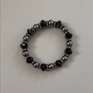 Elegant Black and Silver Beaded Bracelet